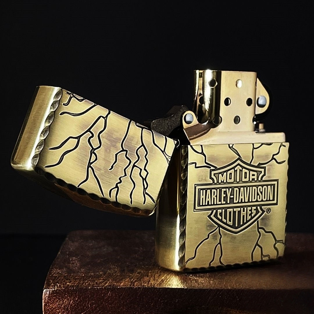 Vintage Motorcycle Heritage Brass Edition