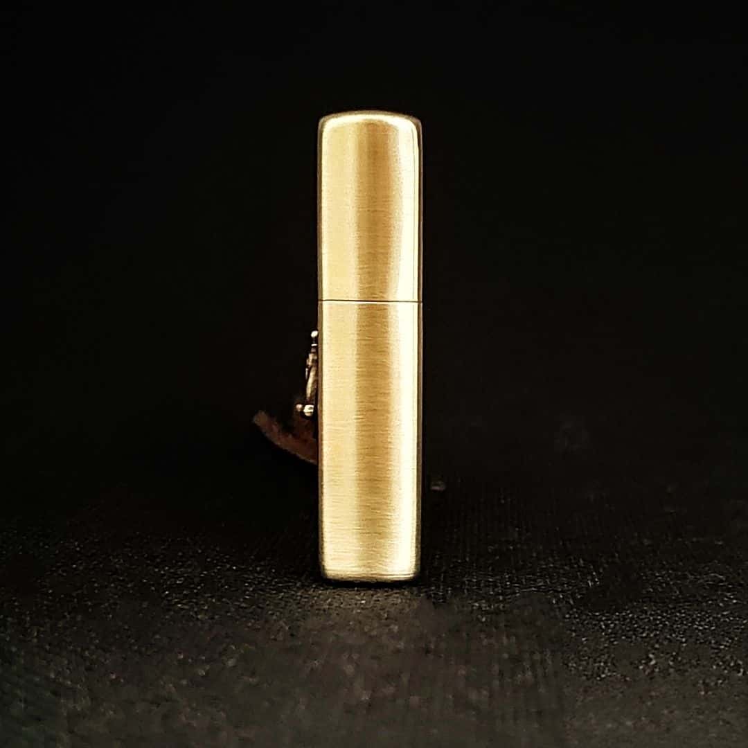 Vintage Car Brass Lighter - Windproof Refillable Pocket Lighter for Men