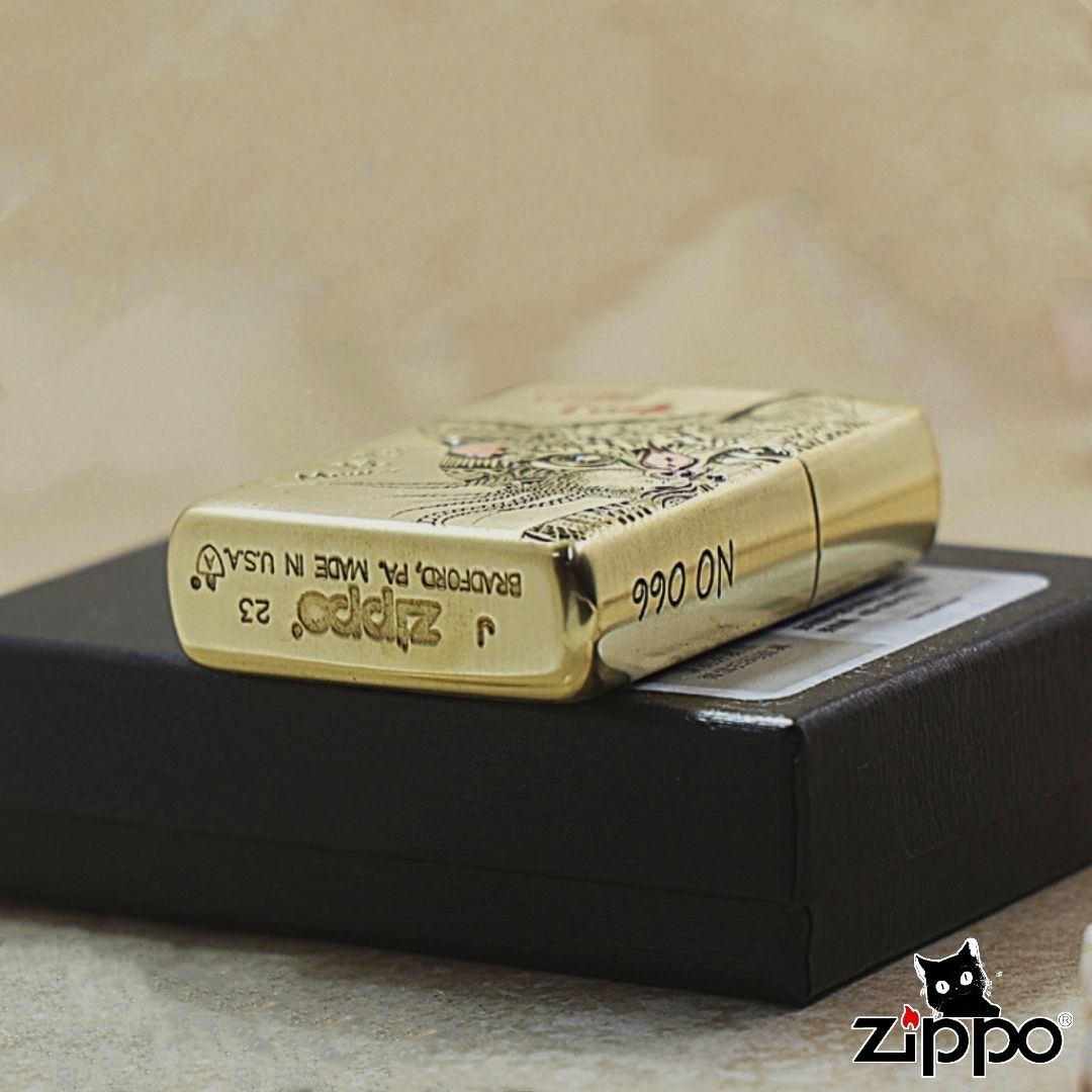 Cute Cat Brass Lighter - Windproof Refillable Pocket Lighter for Men