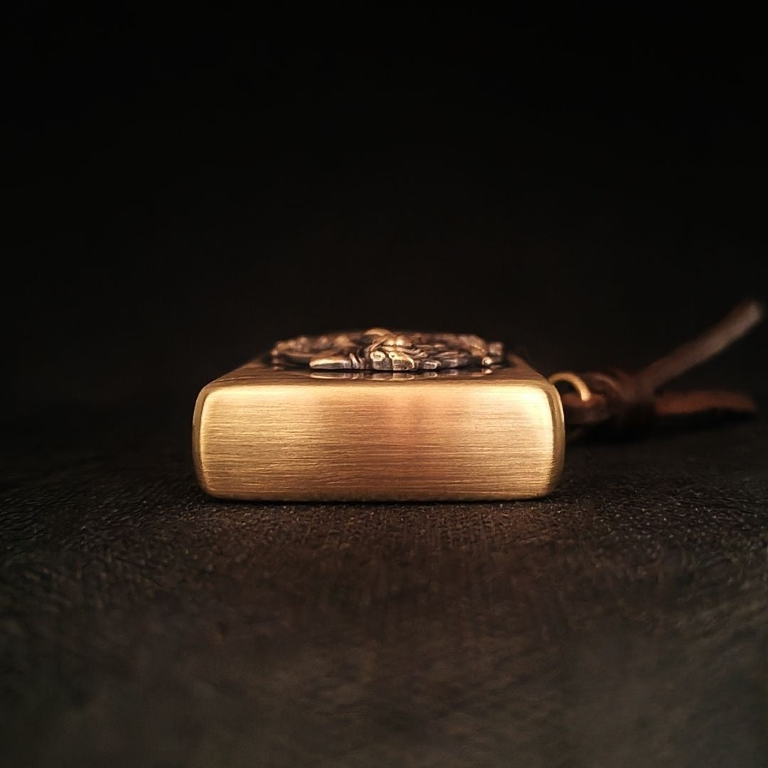 Vintage Pin-Up Collector's Brass Edition